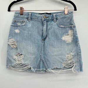 Hollister Light Wash Ripped Distressed High-Rise Raw Hem Denim Skirt Size 5 / 27